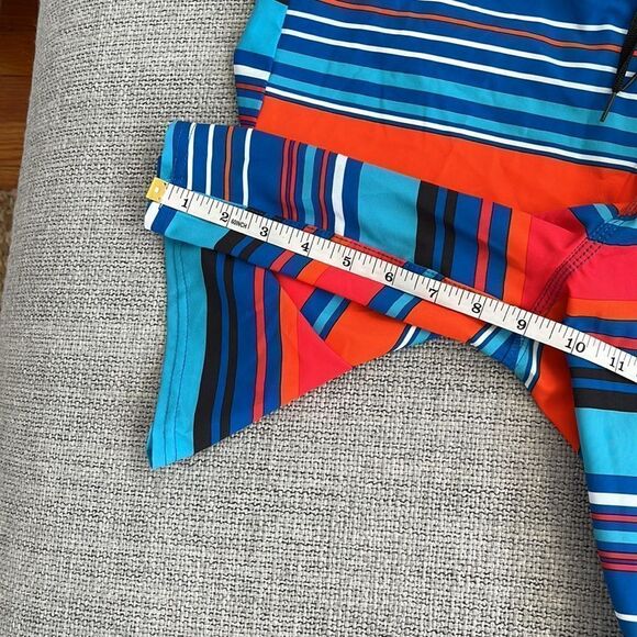 Reef Board Shorts Mens Size 29 Sharpe Striped Blue Red Swim Trunks - Picture 6 of 7